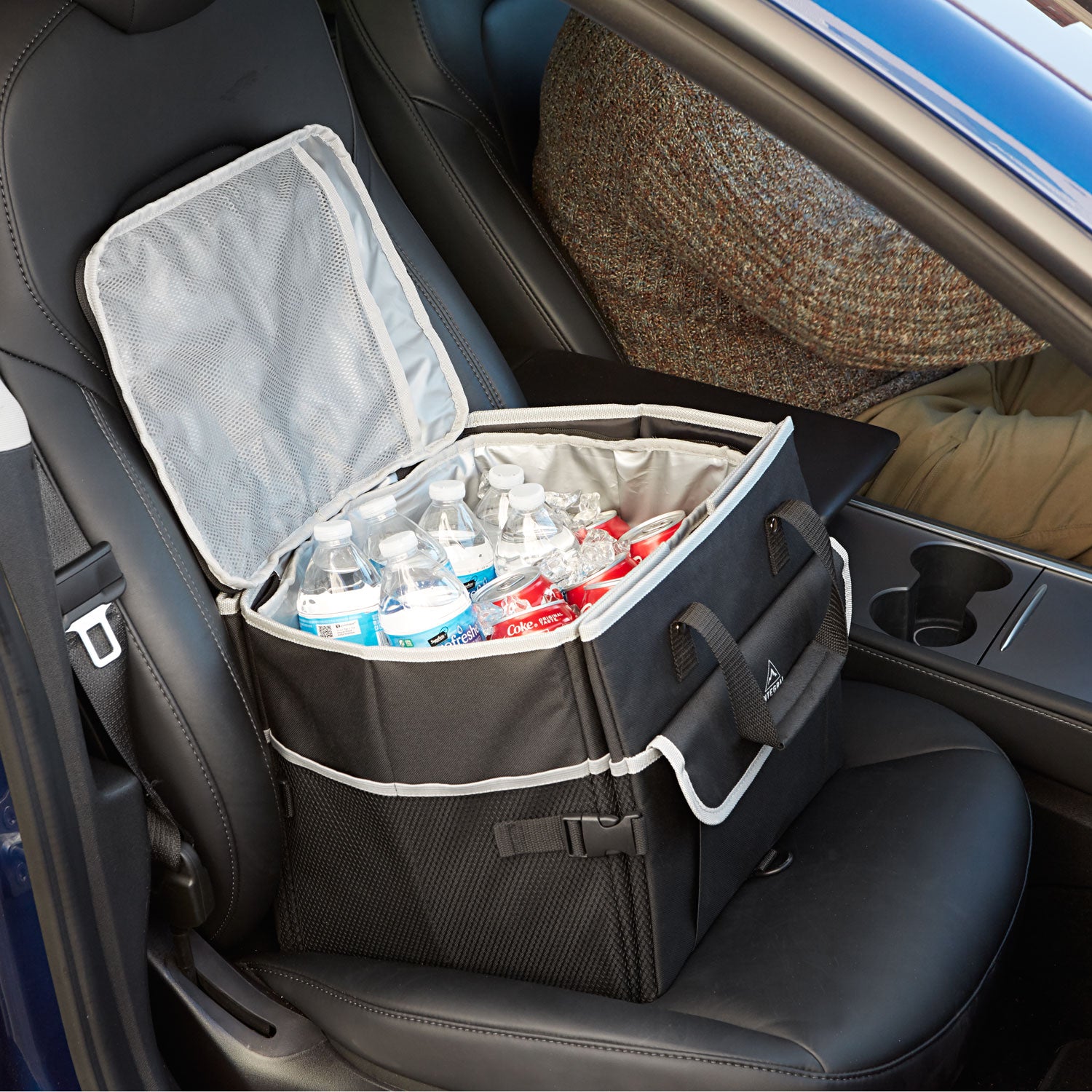 Integral Trunk Organizer with Cooler and Reusable Bags
